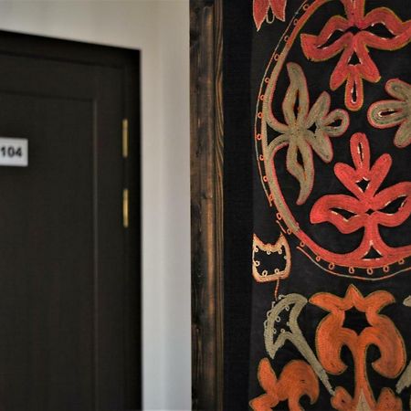 Olive Hotel Бішкек Екстер'єр фото